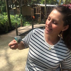 Meet your Posher, Jennifer